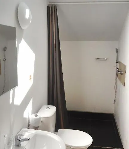 Samalka 3*